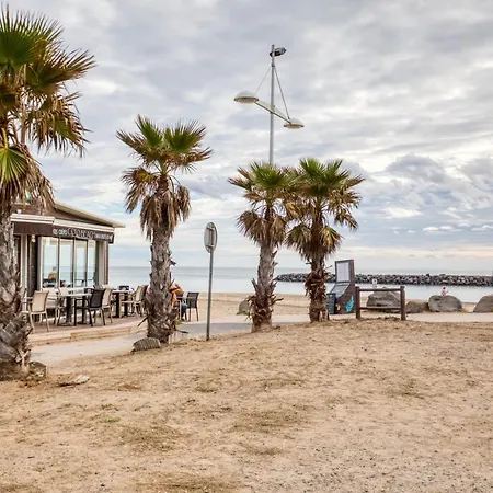 Apartment La Maison Des Sarrazins Agde